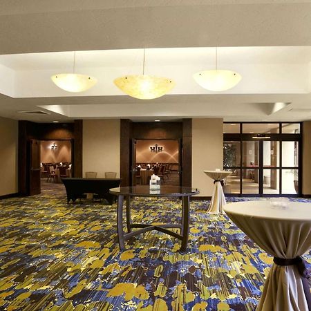 Embassy Suites By Hilton Phoenix Tempe Dış mekan fotoğraf